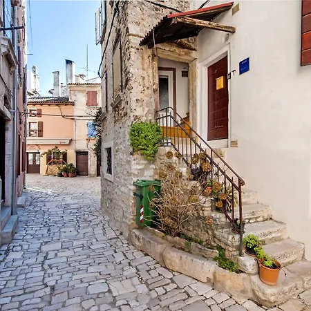 Sotto I Volti Centro Storico 招待所 3*