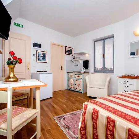 Sotto I Volti Centro Storico Rovinj
